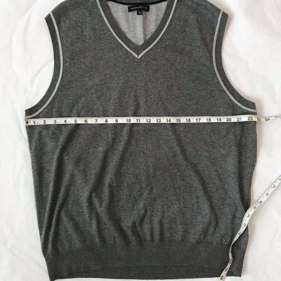 Banana Republic Cotton Silk V Neck Sweater Vest - Picture 7 of 8
